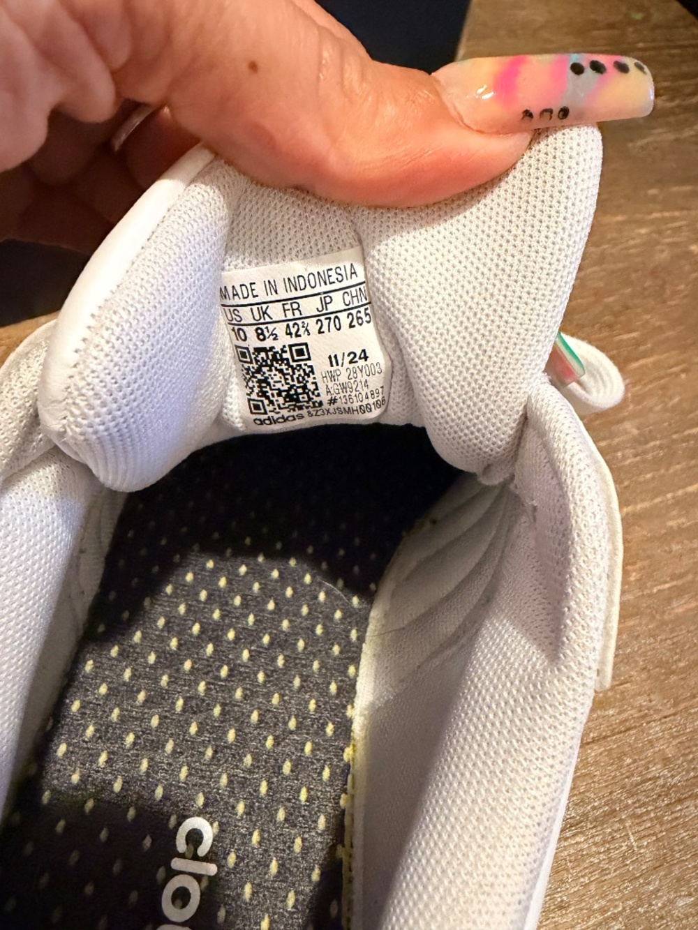 Adidas - Picture 3 of 5